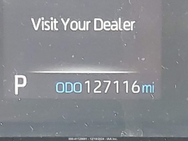 2T3H1RFV9LC039128 Toyota RAV4 LE