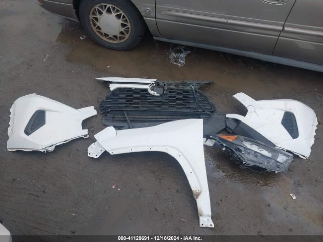 2T3H1RFV9LC039128 Toyota RAV4 LE