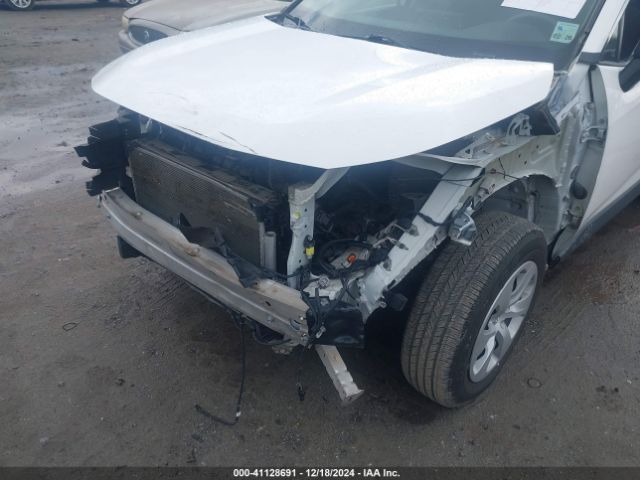 2T3H1RFV9LC039128 Toyota RAV4 LE