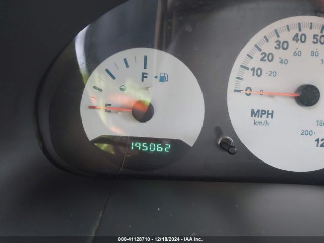 2006 CHRYSLER TOWN & COUNTRY 1A4GP45R66B594898 Photo 6