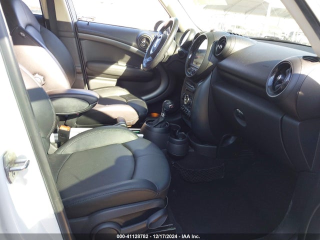 2015 MINI COUNTRYMAN WMWZC3C55FWT06802 Photo 4