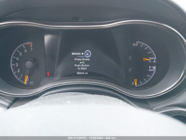 2019 JEEP GRAND CHEROKEE 1C4RJFCG9KC566594 Photo 6