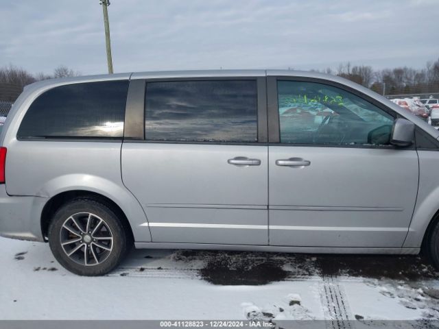 2C4RDGBG1GR399984 Dodge Grand Caravan Se Plus