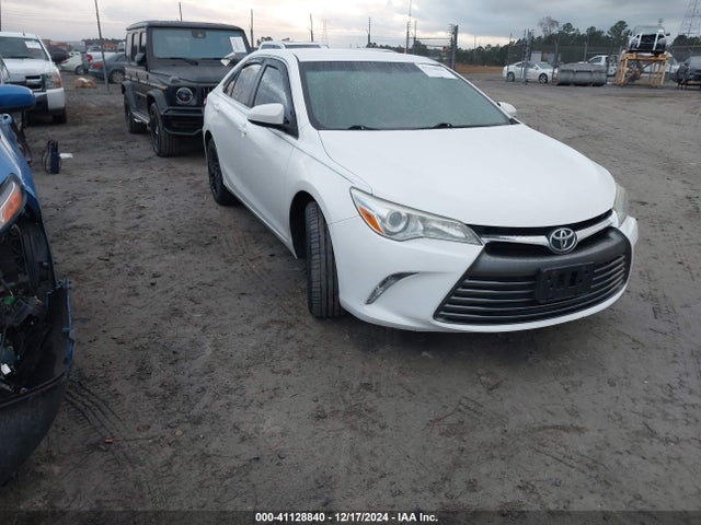 Toyota CAMRY LE 2016 4T4BF1FK5GR578539 Image 1