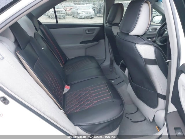 Toyota CAMRY LE 2016 4T4BF1FK5GR578539 Image 8
