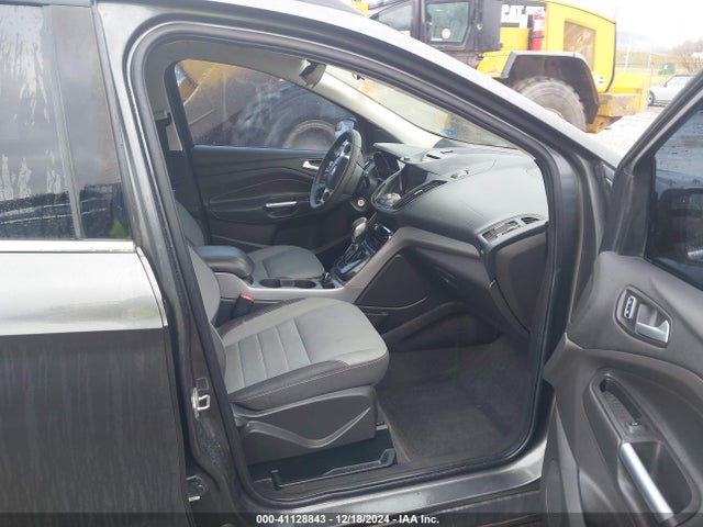 Ford ESCAPE SE 2015 1FMCU9GX2FUB00445 Image 5