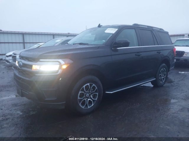 1FMJU1JT9NEA66740 Ford Expedition Xlt