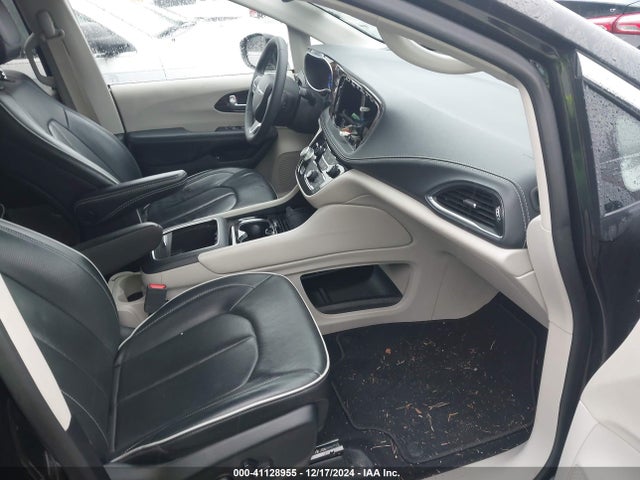 2C4RC1S76PR630586 Chrysler Pacifica Hybrid Limited