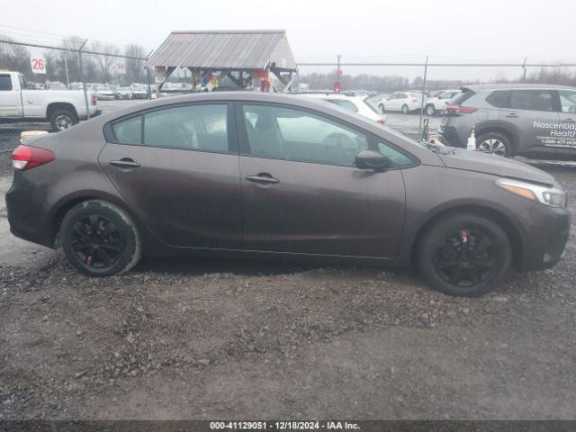 3KPFK4A76JE227399 KIA FORTE LX
