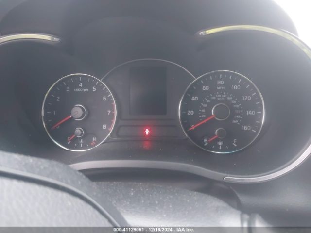 3KPFK4A76JE227399 KIA FORTE LX