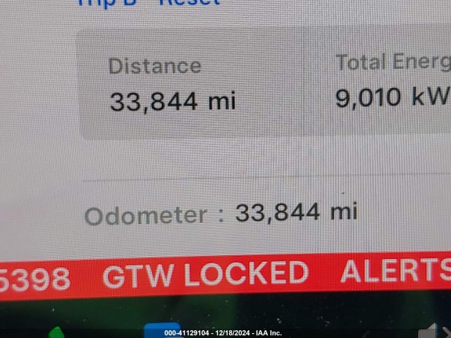 5YJ3E1EB6JF105398 Tesla Model 3 Long Range/performance