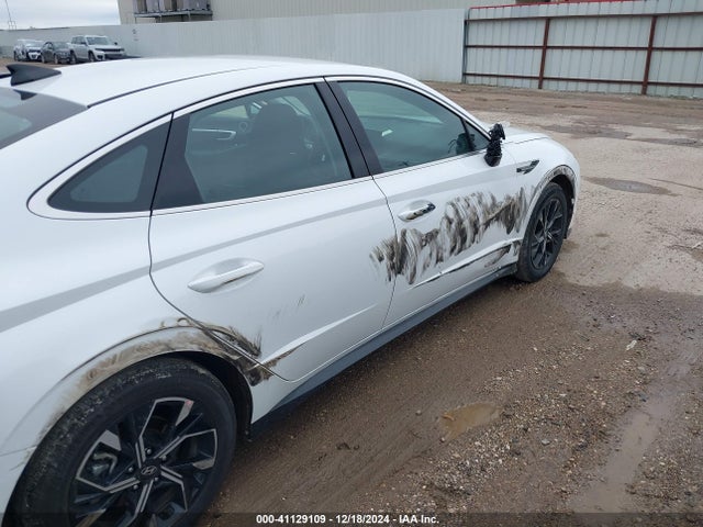 Hyundai SONATA SEL 2025 KMHL64JA7SA436475 Image 18