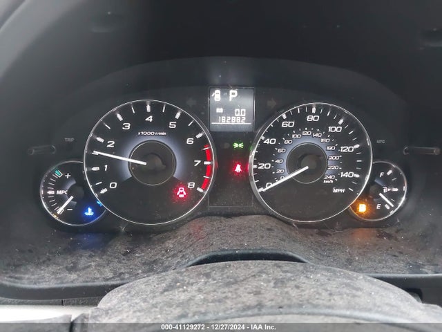41129272 :رقم المزاد ، 4S4BRBCC0B3397092 vin ، 2011 Subaru Outback 2.5i Premium مزاد بيع