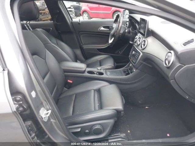 2016 MERCEDES-BENZ GLA 250 WDCTG4GB2GJ208872 Photo 4