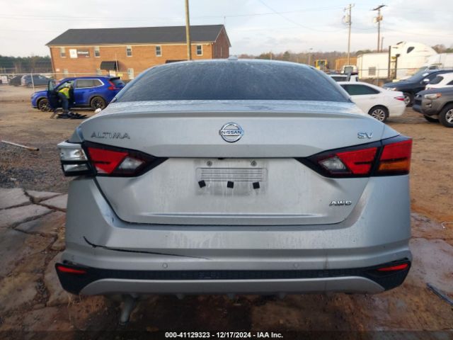 1N4BL4DW7NN366270 Nissan Altima Sv Intelligent Awd