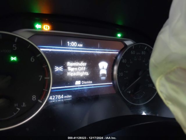 1N4BL4DW7NN366270 Nissan Altima Sv Intelligent Awd