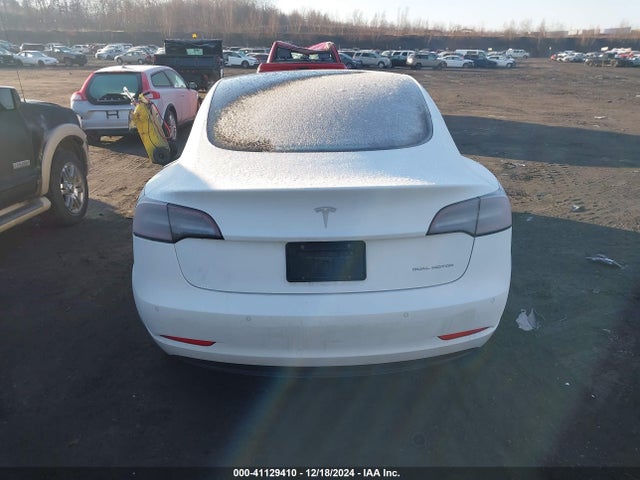Tesla Model 3 Long Range Dual Motor All-wheel Drive 2020 5YJ3E1EB2LF711686 Image 16