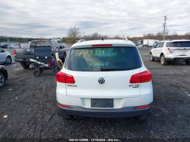 WVGBV7AX9FW605280 Volkswagen TIGUAN SE