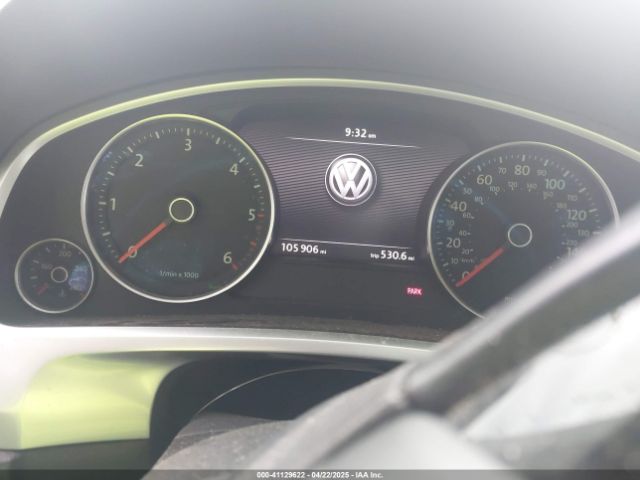2011 VOLKSWAGEN TOUAREG WVGFK9BP4BD003462 Photo 6