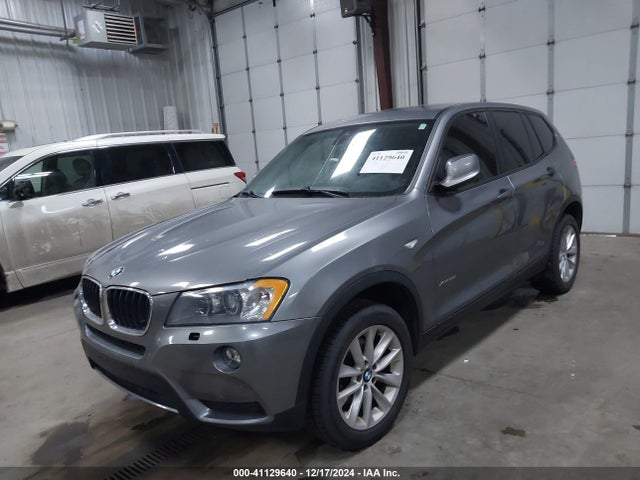 41129640 :رقم المزاد ، 5UXWX9C53D0A13558 vin ، 2013 Bmw X3 Xdrive28i مزاد بيع