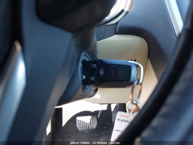 3FA6P0HD8ER145894 Ford FUSION SE