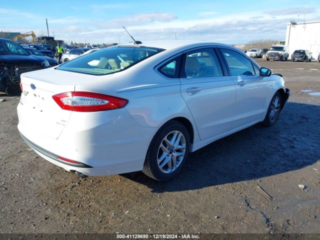 3FA6P0HD8ER145894 Ford FUSION SE