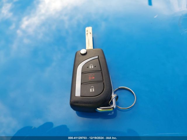 4T3MWRFV1MU049197 Toyota Rav4 Hybrid Le