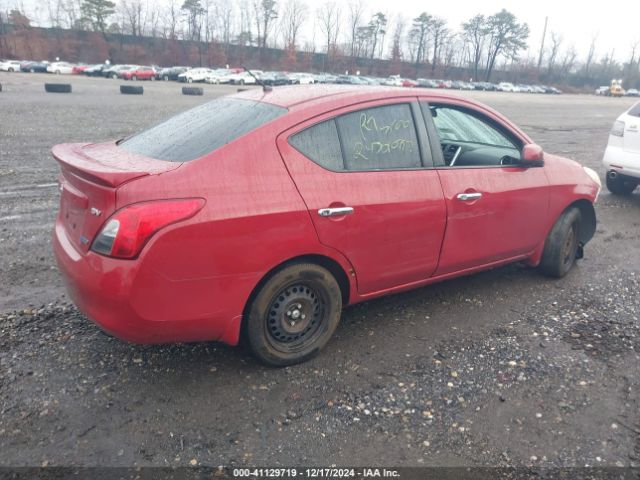 3N1CN7AP4EL822106 Nissan Versa 1.6 Sv