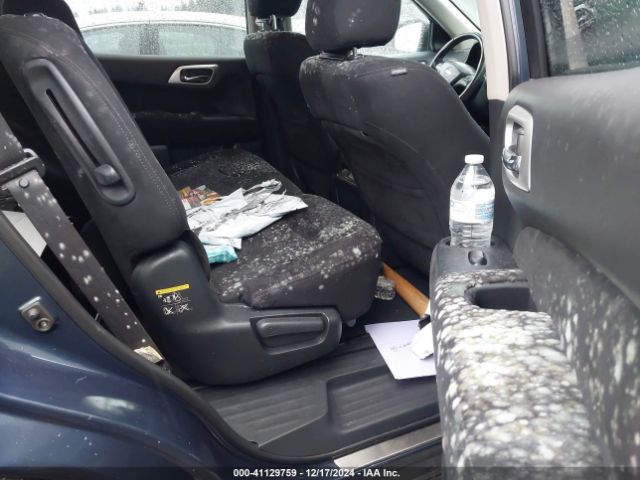 5N1AR2MN3EC681980 Nissan Pathfinder Sv