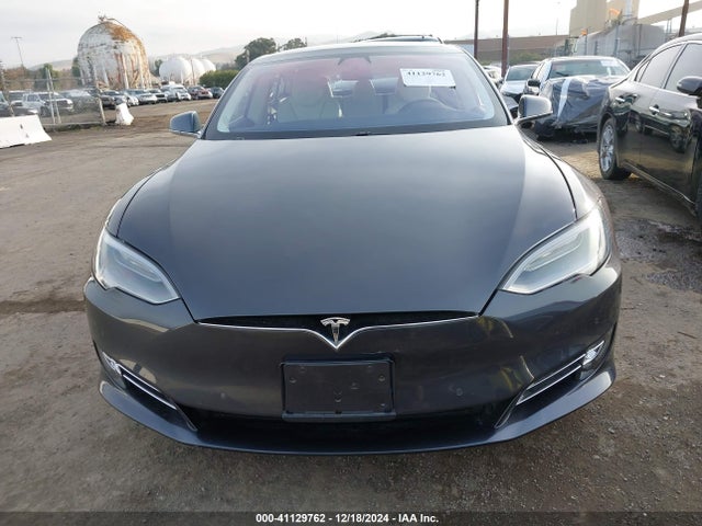 Tesla Model S 100d/75d/p100d 2018 5YJSA1E24JF258465 Image 12