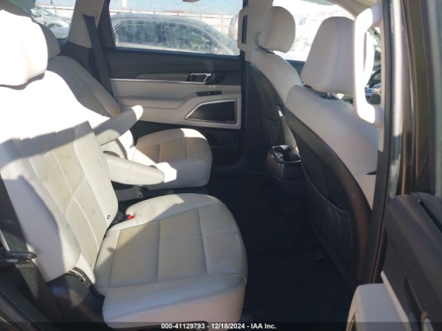 5XYP34HC8LG059310 KIA Telluride Ex