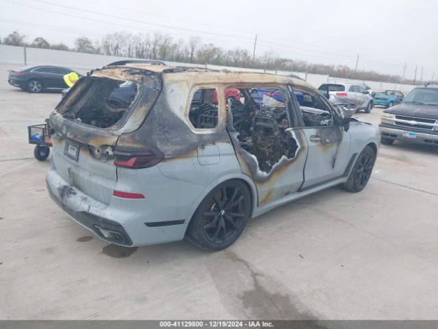 5UX23EM08R9W15958 BMW X7 Xdrive40i