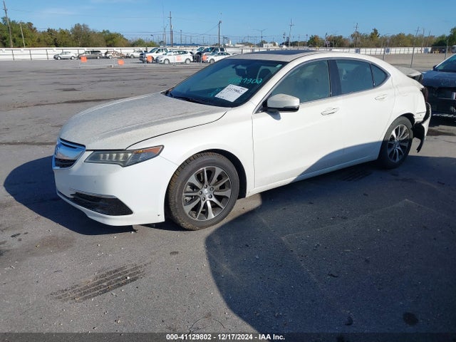 Acura TLX 2015 19UUB1F33FA028074 Image 2