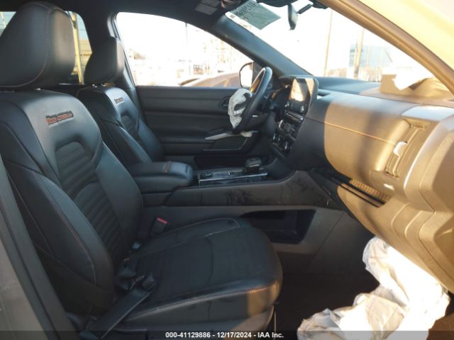 5N1DR3BD3PC246506 Nissan Pathfinder Rock Creek 4wd