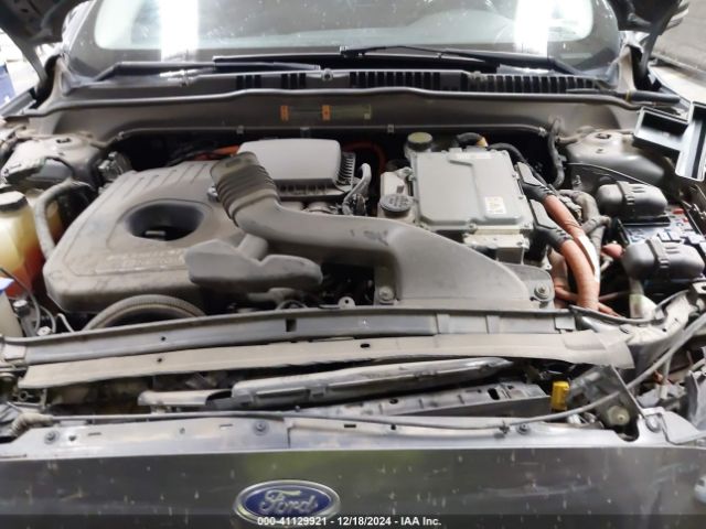 3FA6P0SU3FR226439 Ford Fusion Energi Titanium