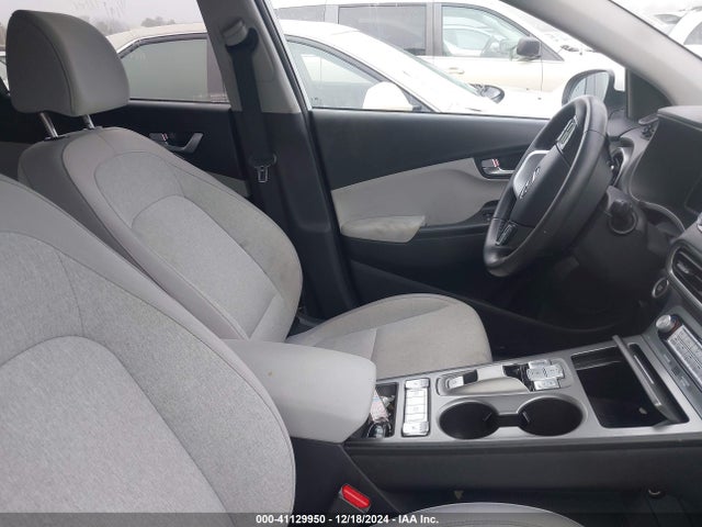 KM8K33AG9PU193261 Hyundai Kona Electric Sel