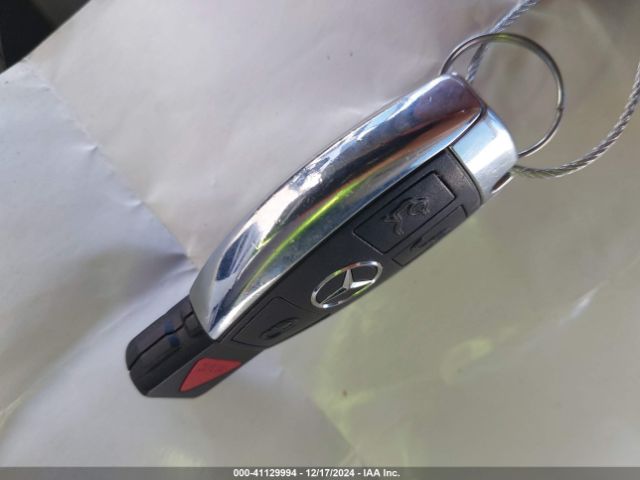 55SWF4JB4FU095414 Mercedes-Benz C 300 Luxury/sport