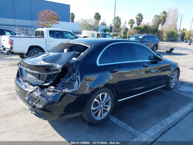55SWF4JB4FU095414 Mercedes-Benz C 300 Luxury/sport