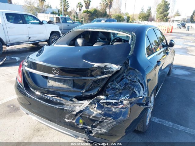 55SWF4JB4FU095414 Mercedes-Benz C 300 Luxury/sport