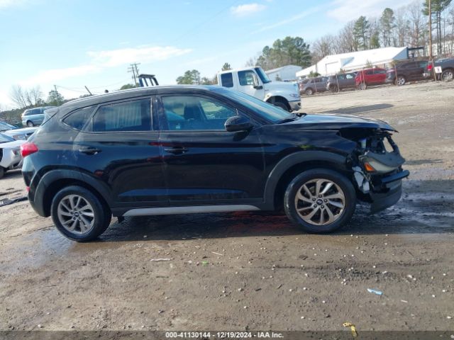 KM8J3CA4XHU583952 Hyundai TUCSON SE