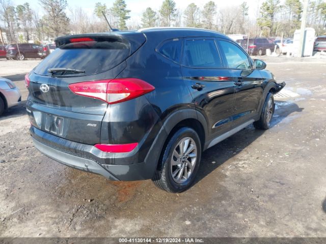 KM8J3CA4XHU583952 Hyundai TUCSON SE