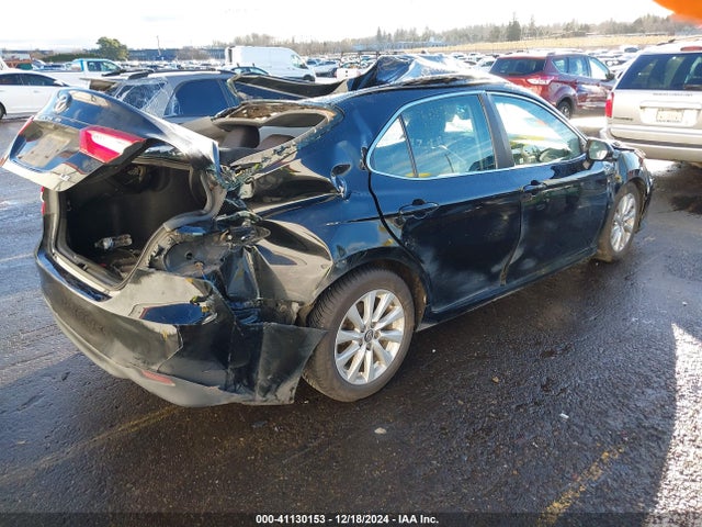 Toyota CAMRY LE 2018 4T1B11HK8JU090229 Image 4