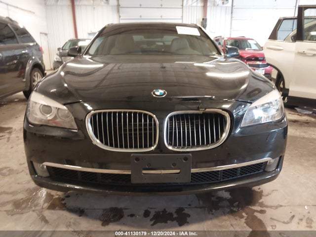 41130179 :رقم المزاد ، WBAKC6C5XBC394521 vin ، 2011 Bmw 750i Xdrive مزاد بيع
