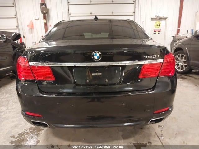 41130179 :رقم المزاد ، WBAKC6C5XBC394521 vin ، 2011 Bmw 750i Xdrive مزاد بيع