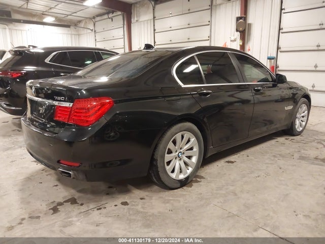 41130179 :رقم المزاد ، WBAKC6C5XBC394521 vin ، 2011 Bmw 750i Xdrive مزاد بيع