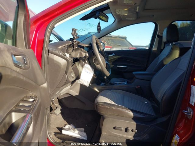 1FMCU0JD5HUA94654 Ford Escape Titanium