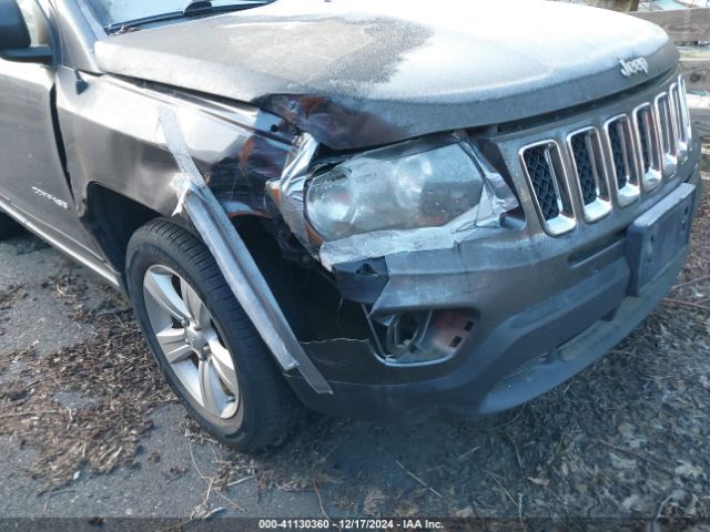 1C4NJDBB0FD153844 Jeep Compass Sport
