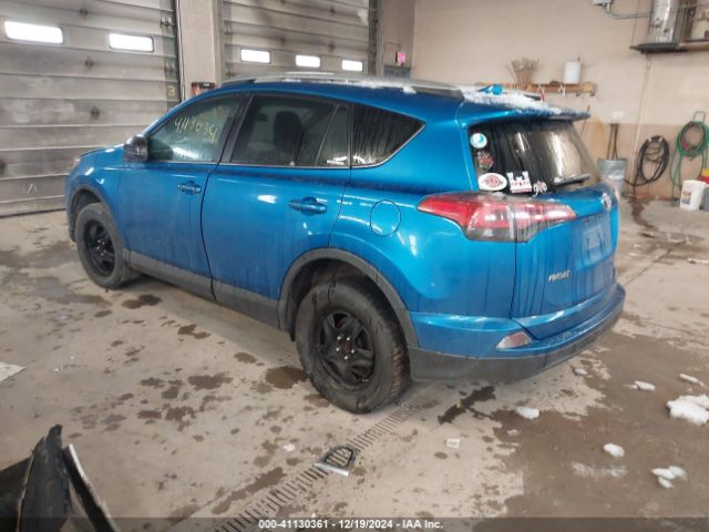 2T3BFREV8GW411233 Toyota RAV4 LE