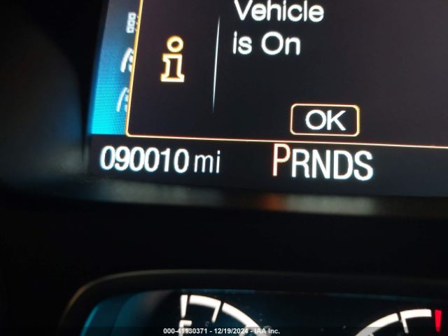 1FMCU0HD5JUB22366 Ford ESCAPE SEL