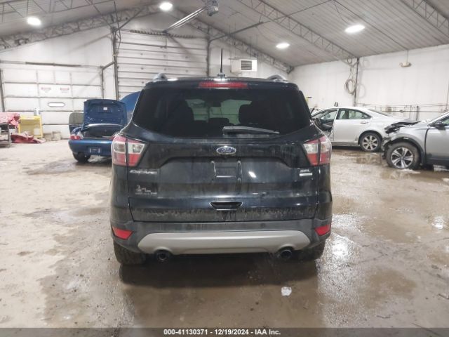 1FMCU0HD5JUB22366 Ford ESCAPE SEL